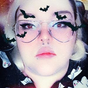 Meet your Posher, Gore